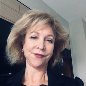 Meet your Posher, Tina